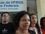 Pelo sistema da UFRGS, 30% das vagas foram reservadas para quem estudou em escola pblica e para quem se auto-declarou negro