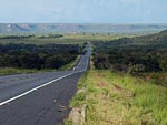 No horizonte, o relevo da chapada antes de entrar no Estado da Bahia