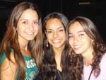 Vivian Costa, Thain Flores e Ariana Tonin