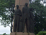 Monumento ao Grande Oficial Mario Dedini em Piracicaba. Mario Dedini foi um dos maiores pioneiros da indstria de base canavieira