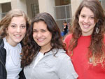 Nathalia Vesques, Camila Pereira e Clara Piccoli