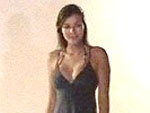 Raphaela Sirena durante o ensaio para a campanha do Garota Vero 2009