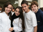 Camila Maaneiro, Bruna Simes, Lucas Gonalves e Lucas Jos