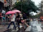 Em Porto Alegre, a chuva chegou no incio da tarde