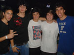 Galera curtindo o show da Forfun