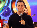 Luciano Huck, do Caldeiro do Huck, da TV Globo, foi eleito o Melhor Apresentador, com 53,94% dos votos (740 votos). Ele concorreu com Fernanda Lima e Marcelo Tas.