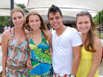 Mariana Nogueira, Luisa Nogueira, Gabriel Magenta e Juliana Nogueira