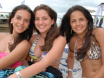 Larissa Luna, Luiza Attern e Isabela Colaris