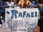 Capito Rafael foi homenageado, pela torcida e diretoria, por completar 100 jogos com a camisa do Leo