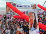 As torcidas das candidatas de Eldorado do Sul e Santo ngelo fizeram uma bonita festa em Capo     da Canoa