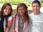 Flavia Marra, Camila Andrade e Tiago Mamund