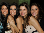 Meninas super produzidas para o show