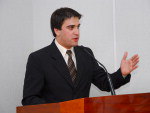Candidato Rafael Dalcin, do PDT, atuando como vereador