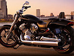 V-Rod Muscle: motor com 1.250 cc e tanque para 18,9 litros