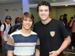 Vitor Barcellos e Joo Henrique Caurio