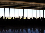 Com o sol e o tempo seco do feriado desta tera-feira, o aeroporto Salgado Filho funcionou normalmente durante a manh