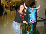 Andria com a Vacavatar, no Shopping Iguatemi