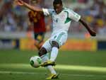 A Espanha venceu a Nig�ria por 3 a 0 em Fortaleza e garantiu o primeiro lugar do Grupo B