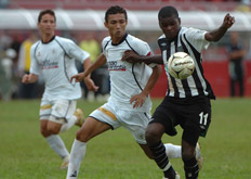 Fl&aacute;vio Neves&nbsp;/&nbsp;