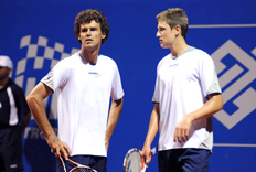 Jo&atilde;o Pires, Divulga&ccedil;&atilde;o &nbsp;/&nbsp;